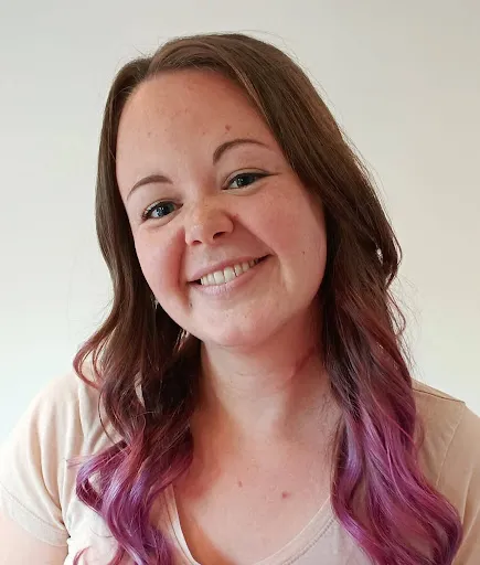 headshot of Becca Upton